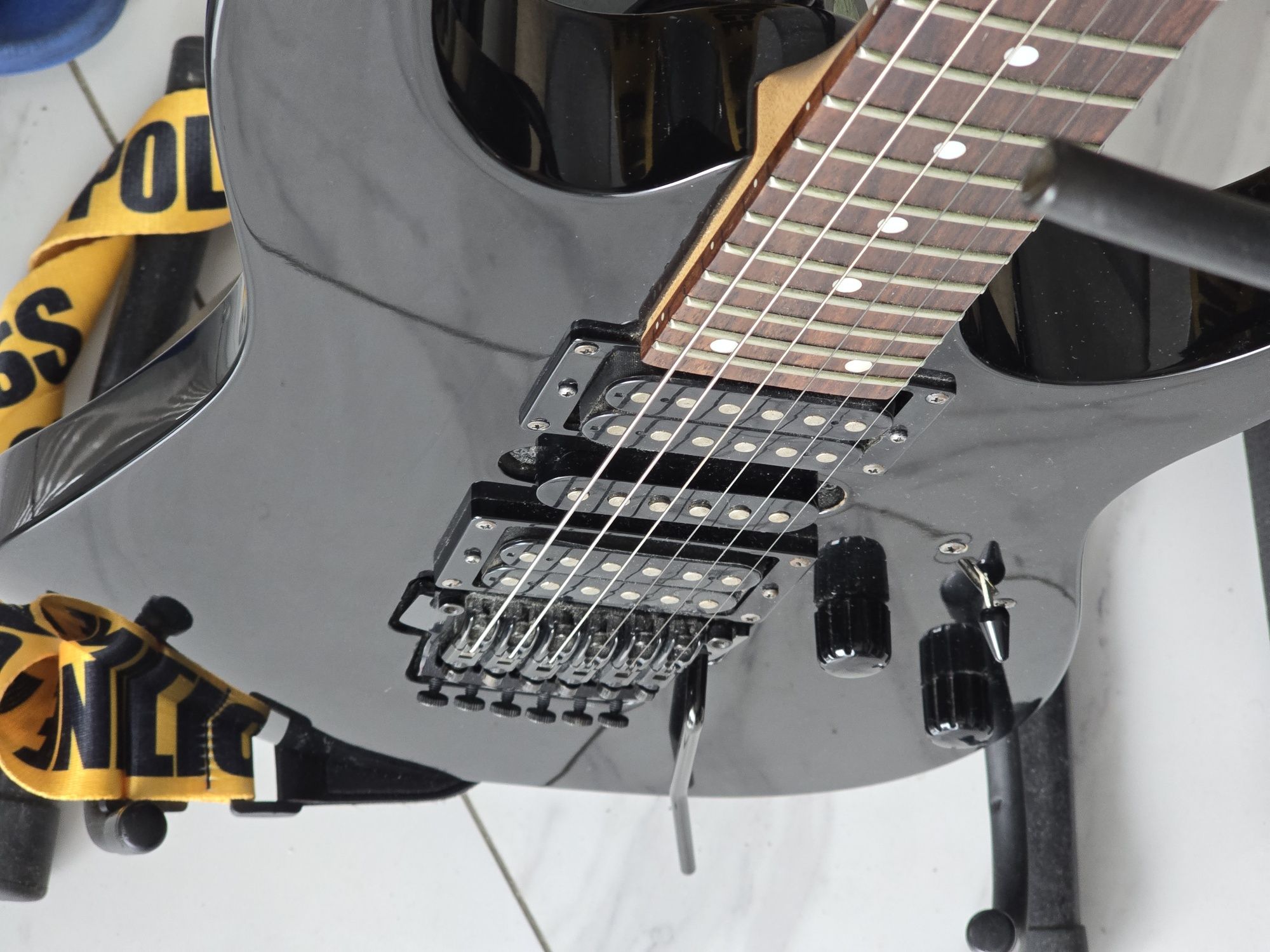 Gitara elektryczna Ibanez GIO + wzmacniacz lampowy VOX