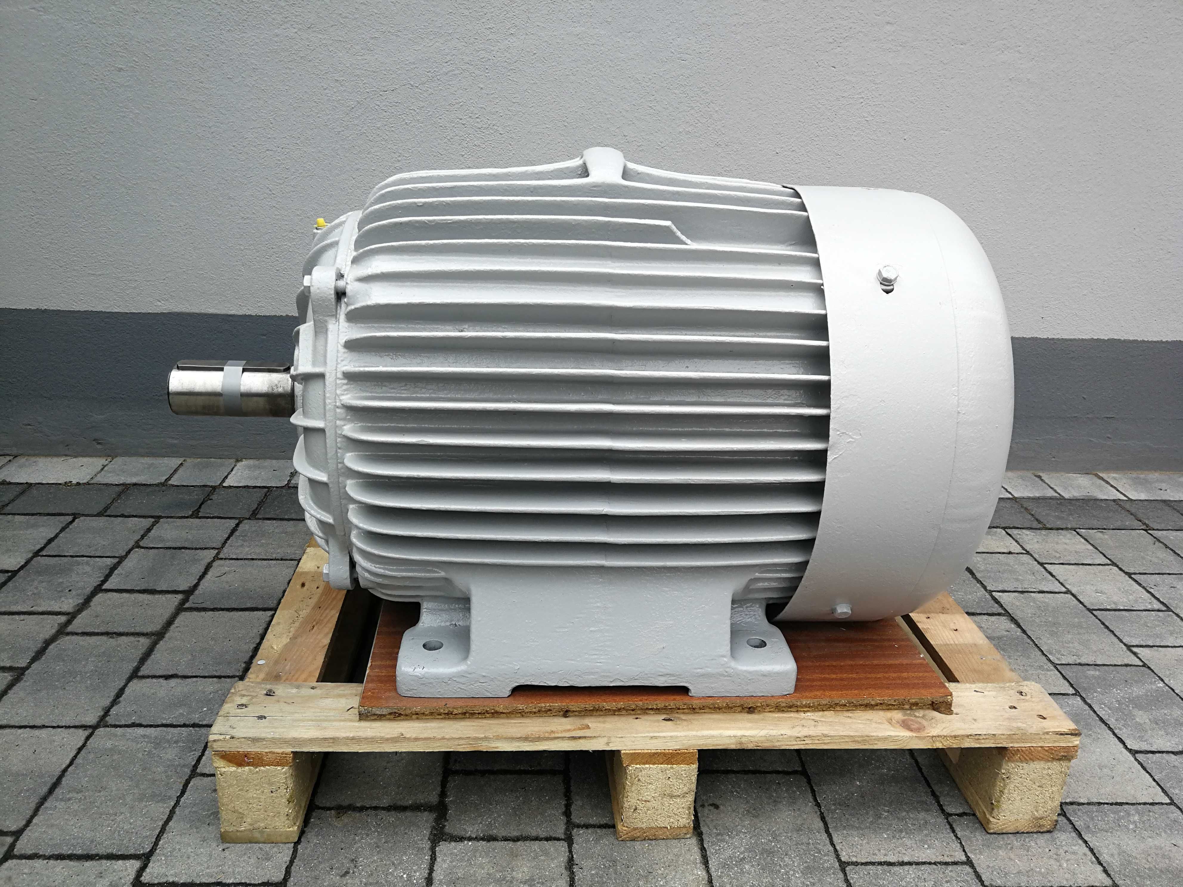 55 kW 2945 obr/min silnik elektryczny WYSYŁKA!!!