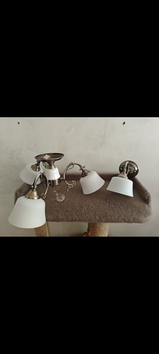 Люстра и бра. Новый набор.