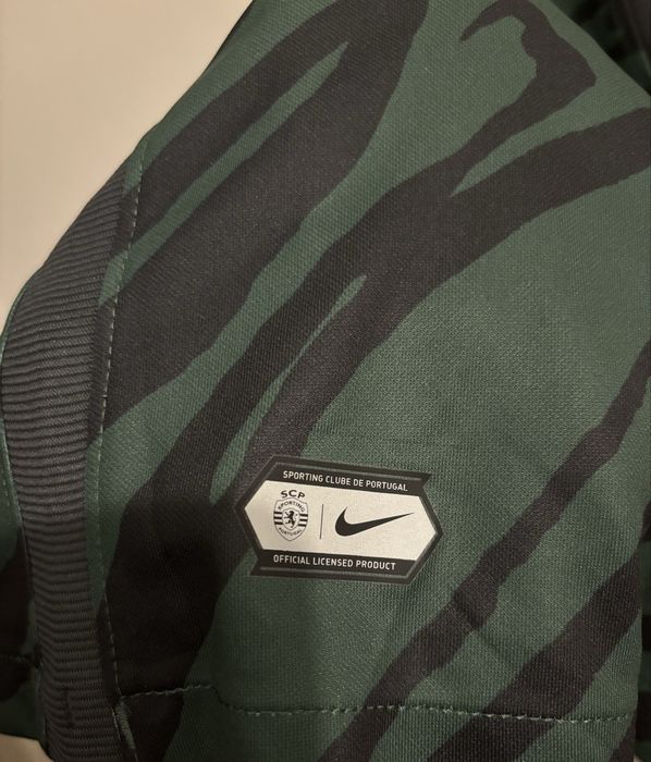 Camisola Sporting SCP Oficial 21/22