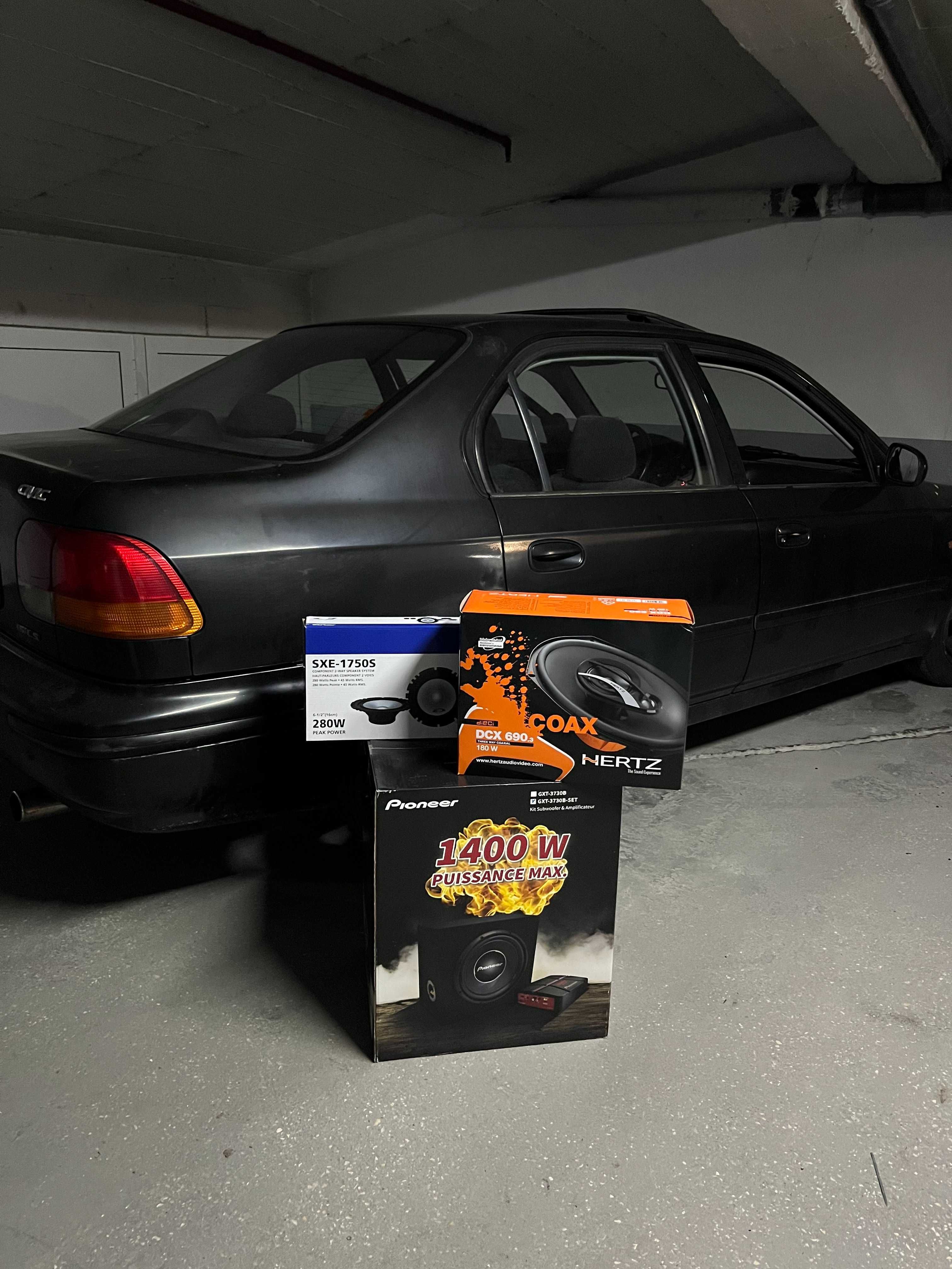 Honda Civic sedan ek3, vendo ou troco por mota