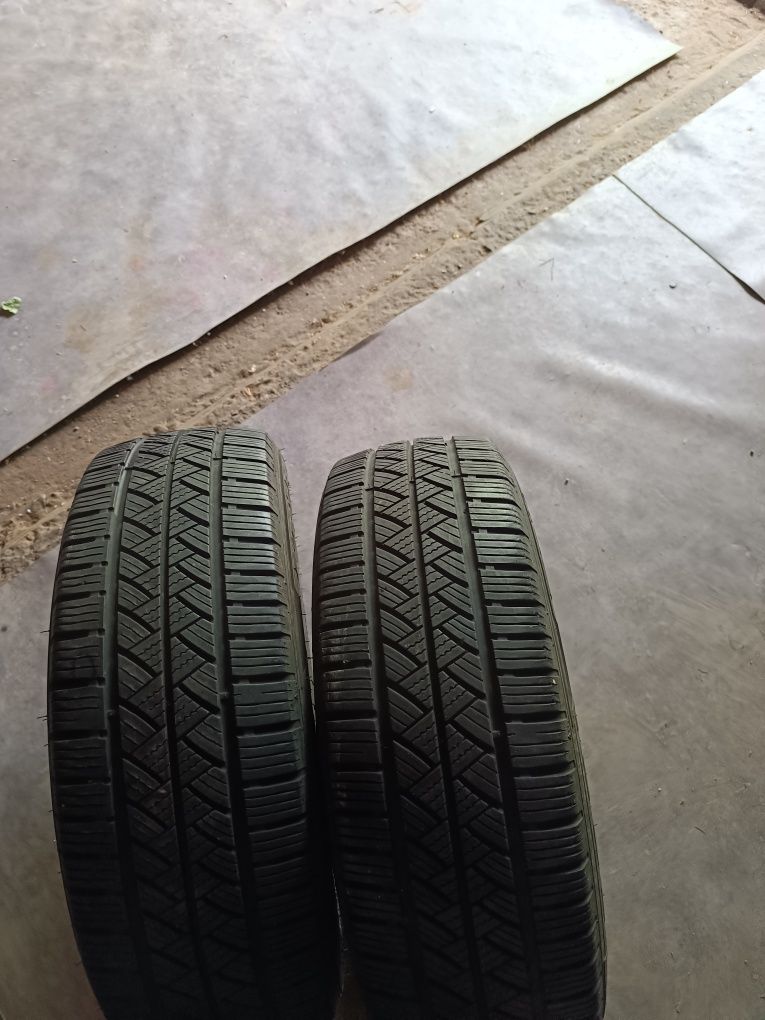 Opony  215/65 r16c