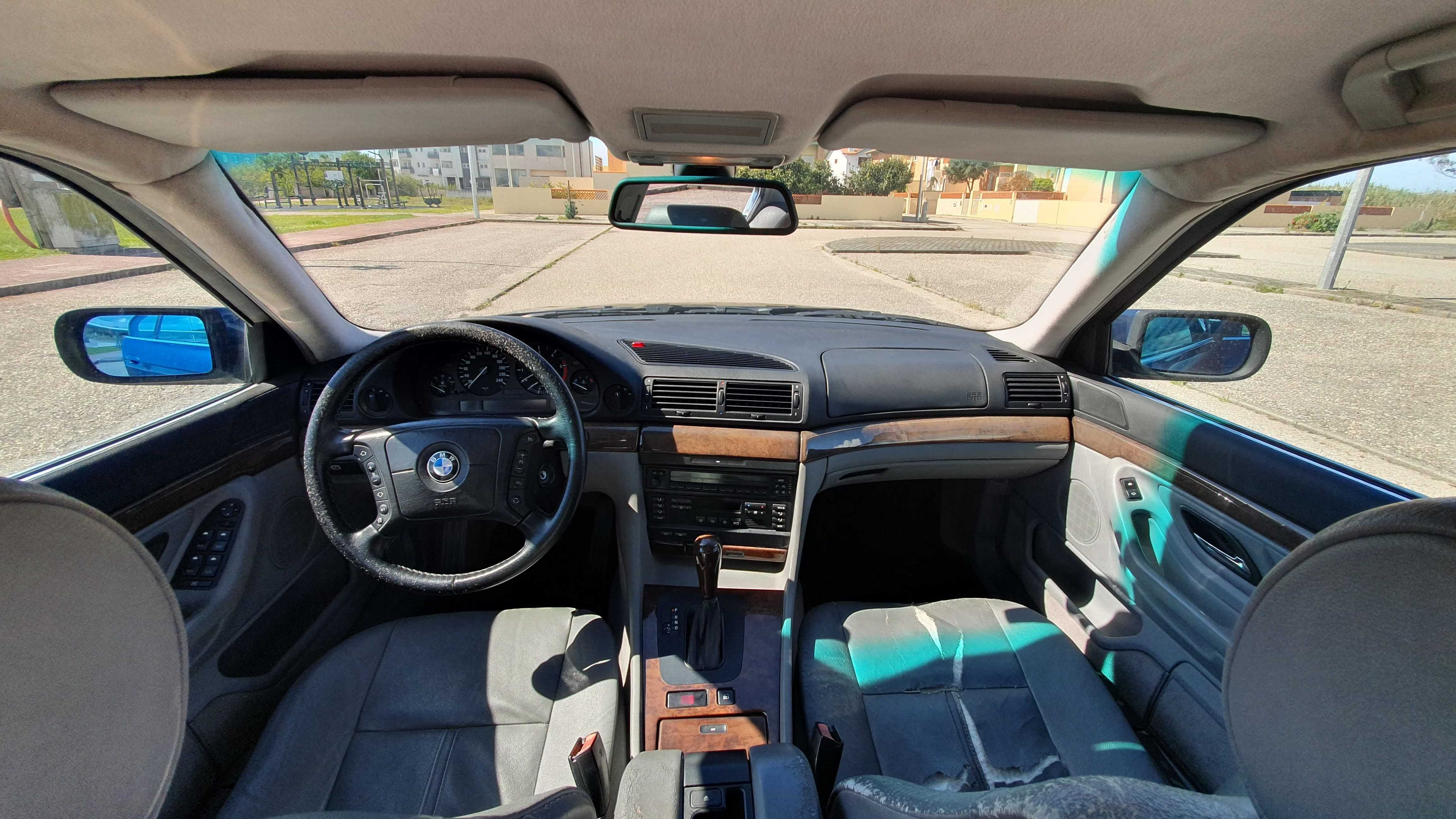 BMW E38 7 Series 730d