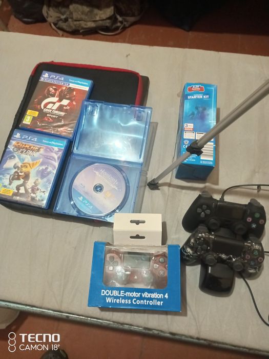 Приставка PS 4 слім 1 ТБ.