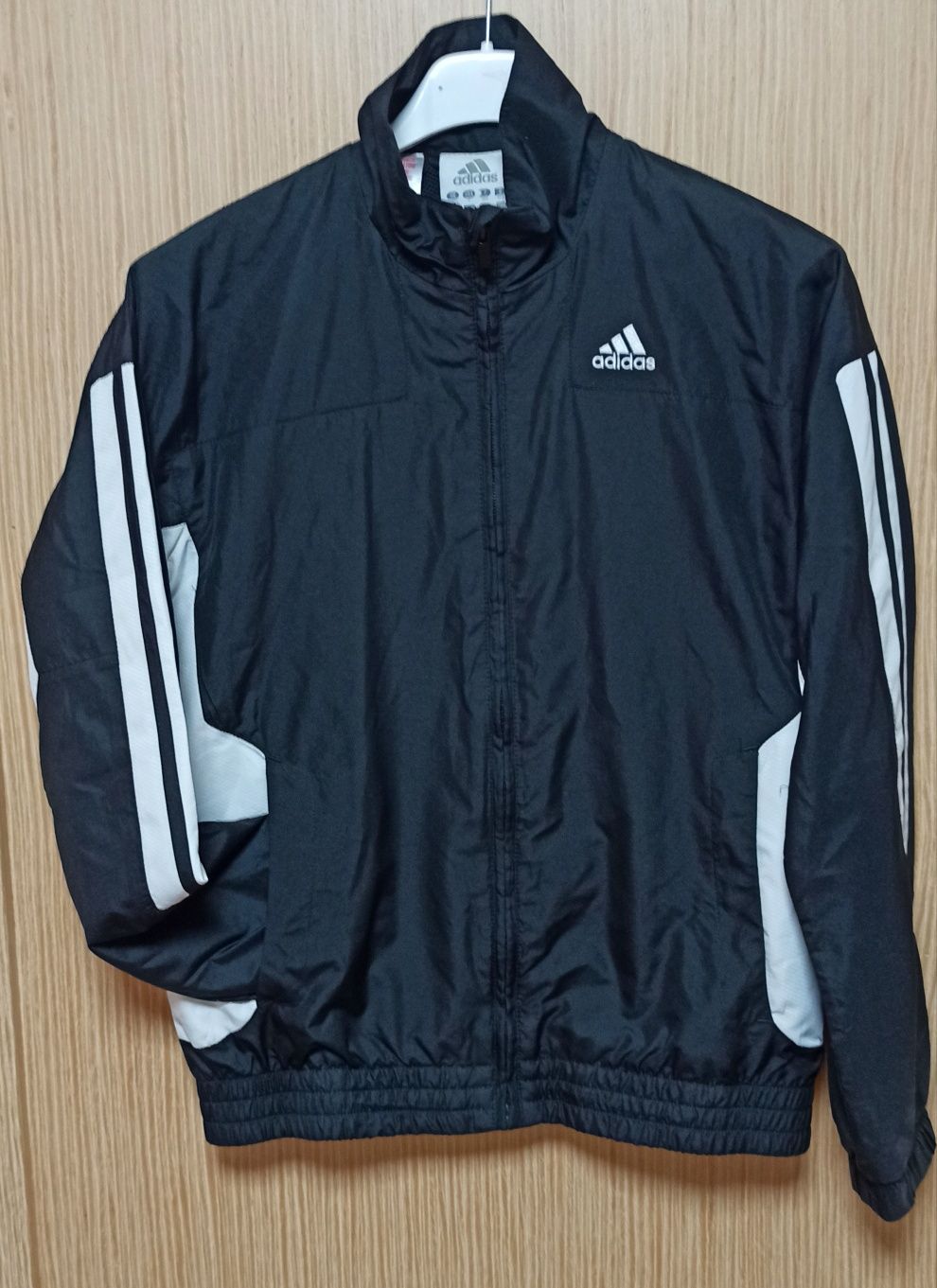 Cienka kurtka dla chłopca  - Adidas r. 140