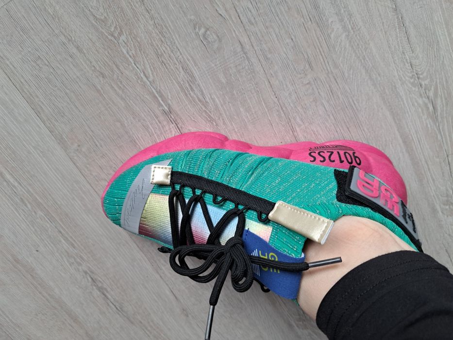 Buty adidasy materiałowe 39