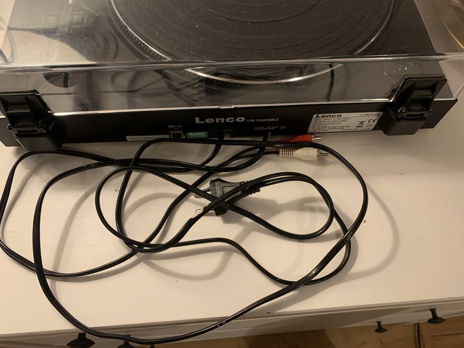 Gramofon Lenco L-3867USB