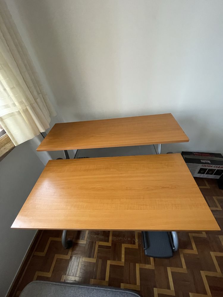 Secretaria com rodas