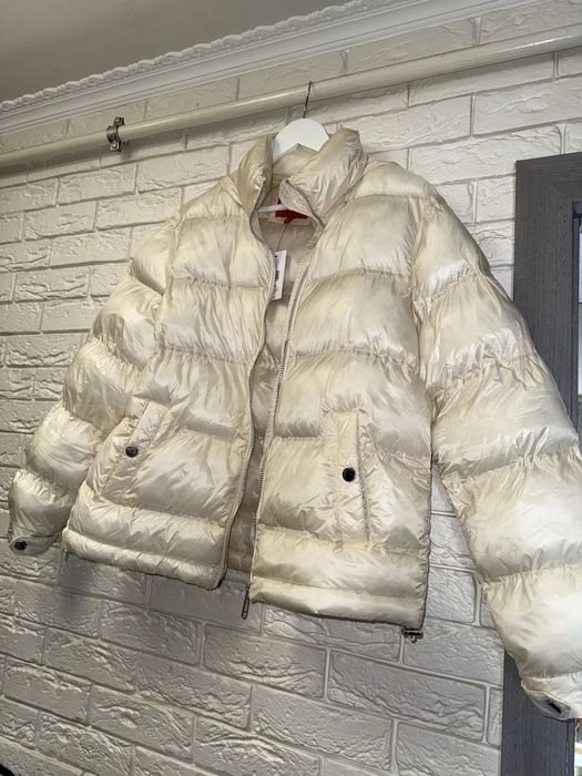 НОВА Guess куртка