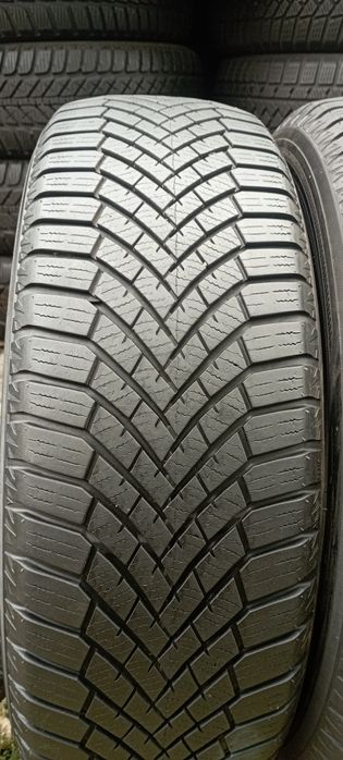 Nexen 215 60 r17 2шт шини б'у зимова резина з Європи