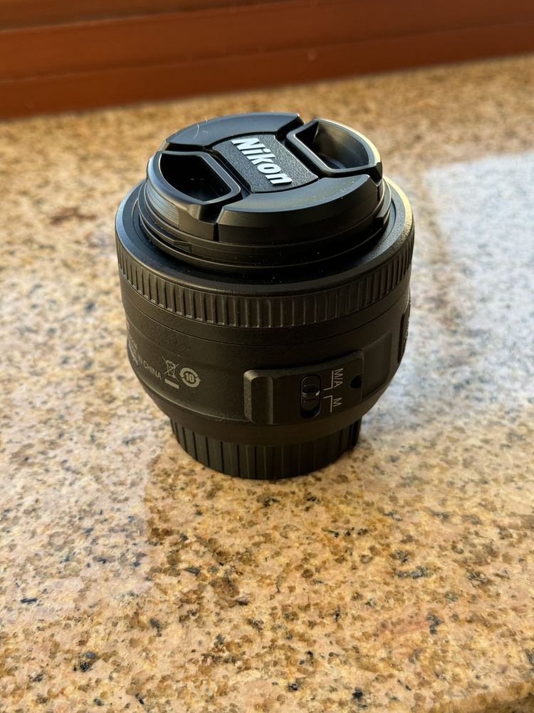 Nikkor AP-S DX 35 mm f/1.8 NOWY