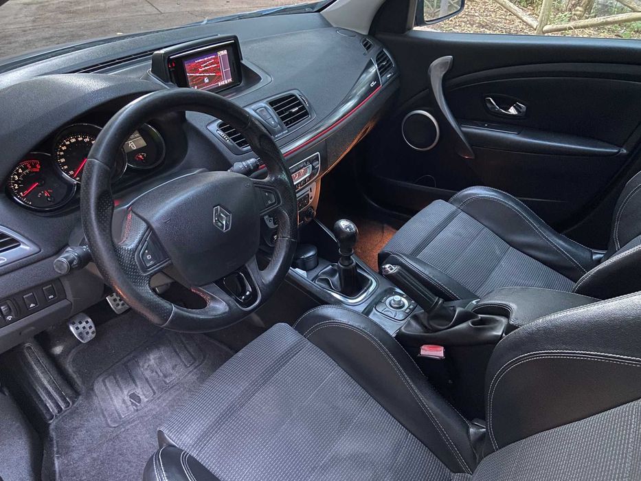 Renault Megane Break GT LINE - Full extras - 2012