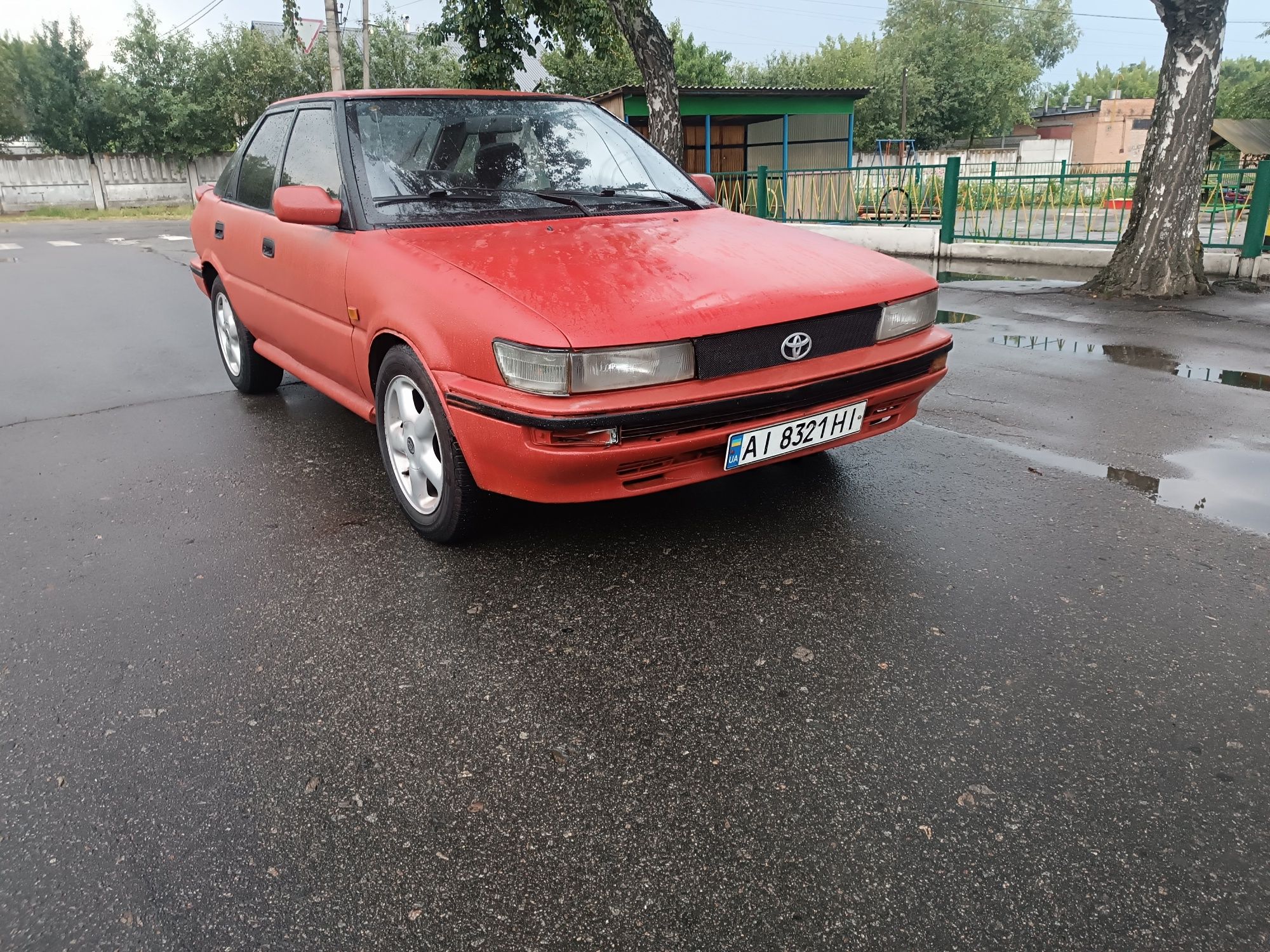 Продам TOYOTA COROLLA в гарному стані
