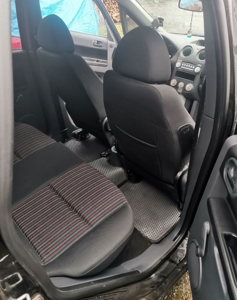 Mitsubishi Colt 2008  Митсубиси Кольт 2008 рік