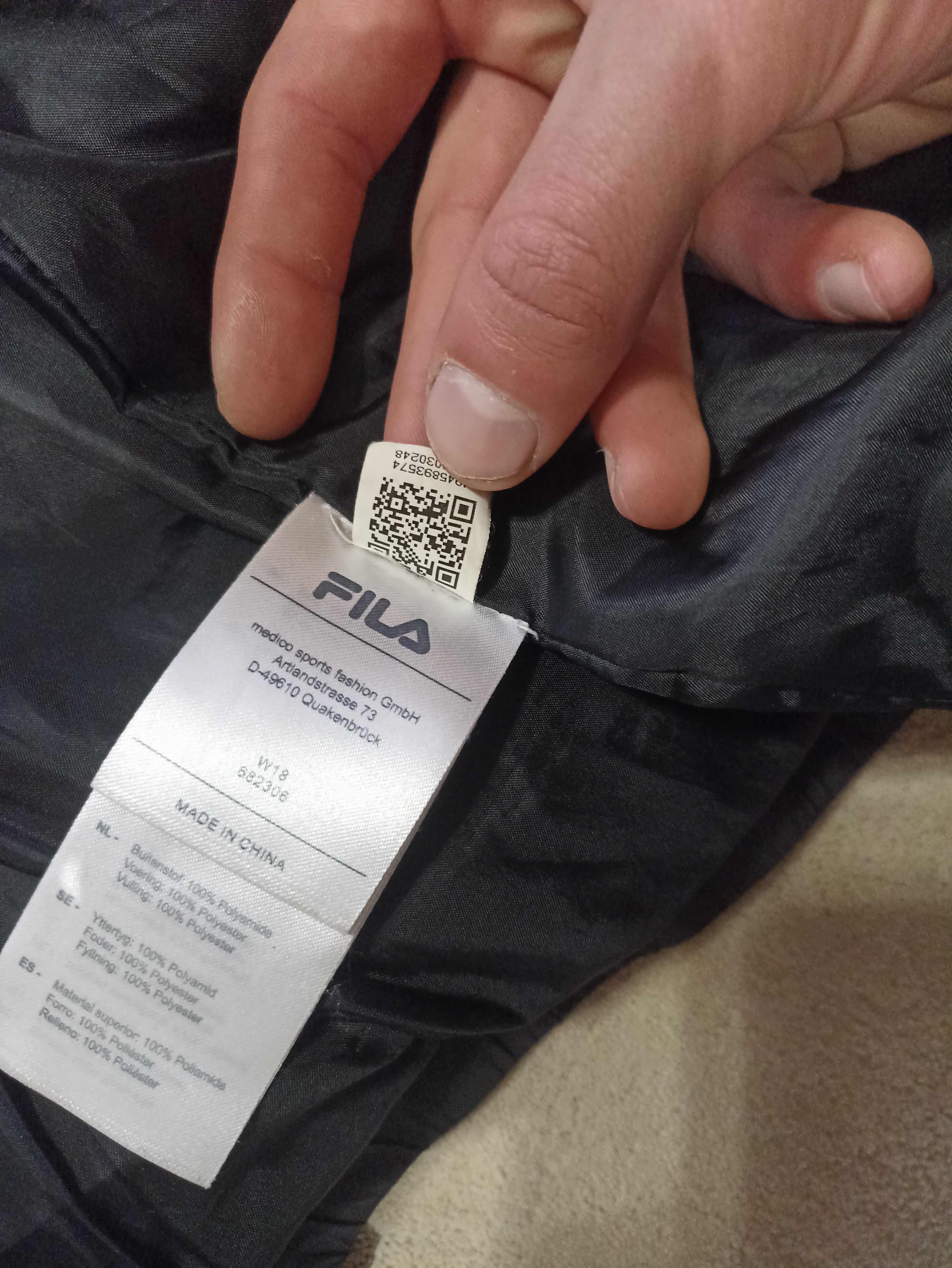 Жіноча курточка FILA