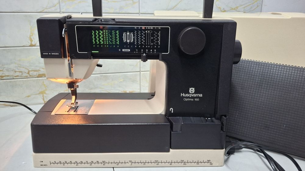 HUSQVARNA optima do ciężkiego i lekkiego szycia metalowa maszyna