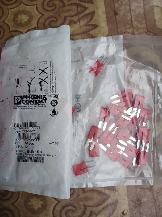 Phoenix Contact проходные
