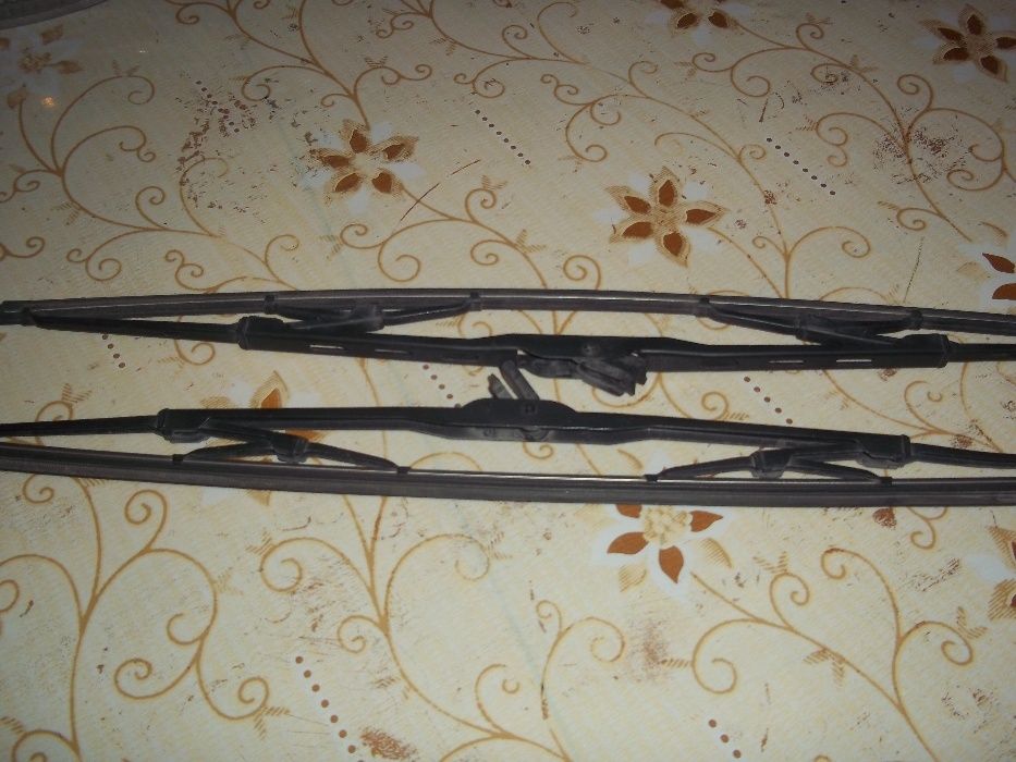 Щетки стеклоочистителя на Daewoo Lanos (дворники)