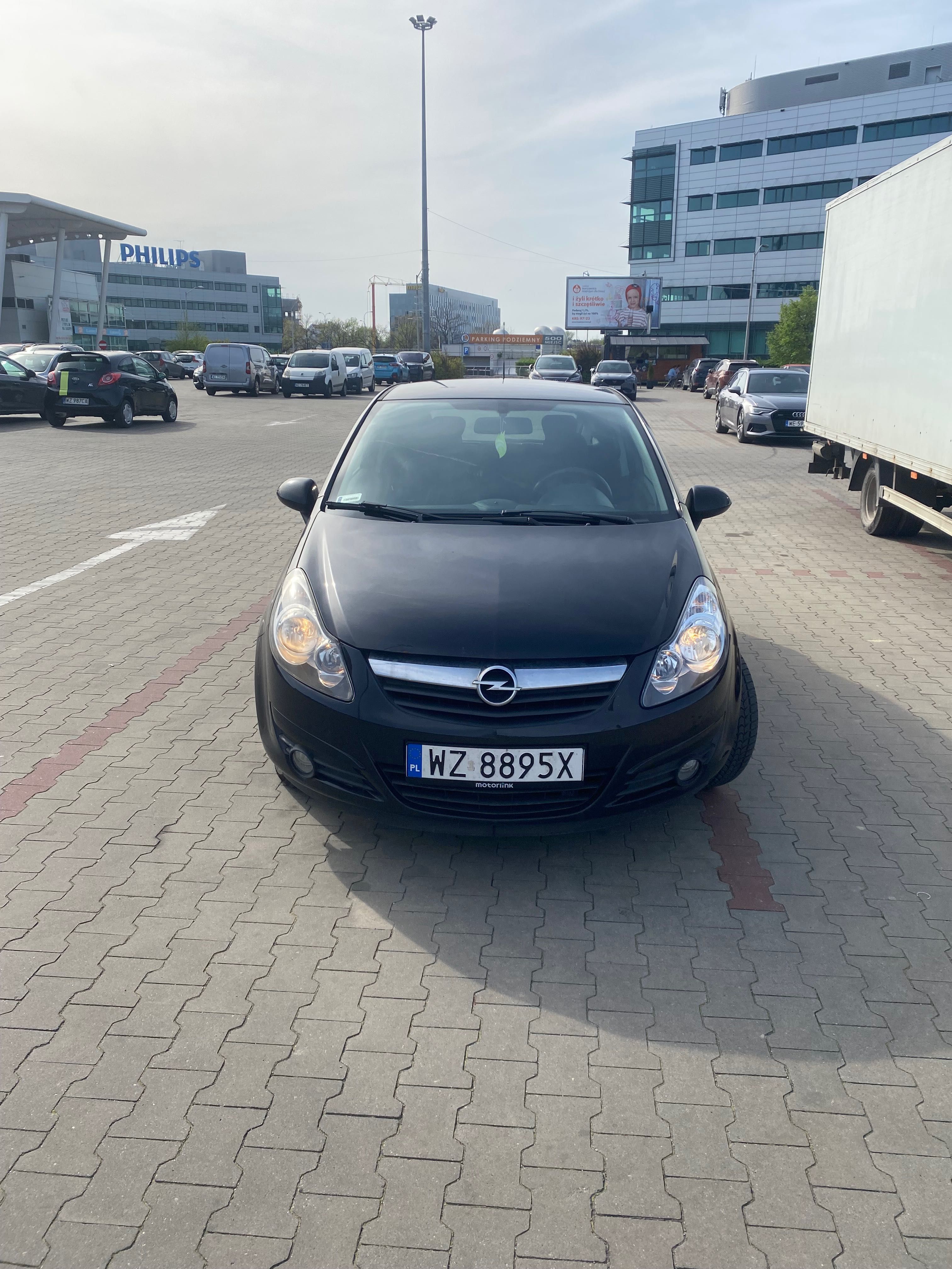 Opel Corsa 1.3 wersja na 111 lecie opla