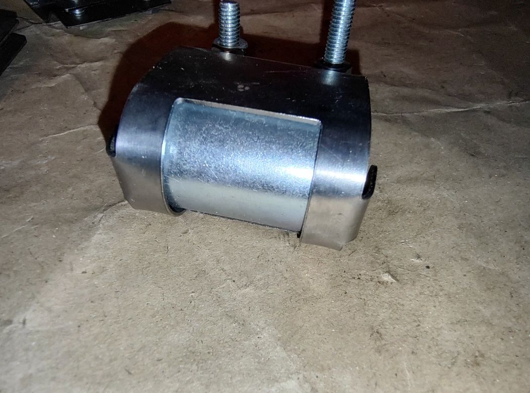 Odbój kopniaka Dniepr MT K650 K750 Ural M72