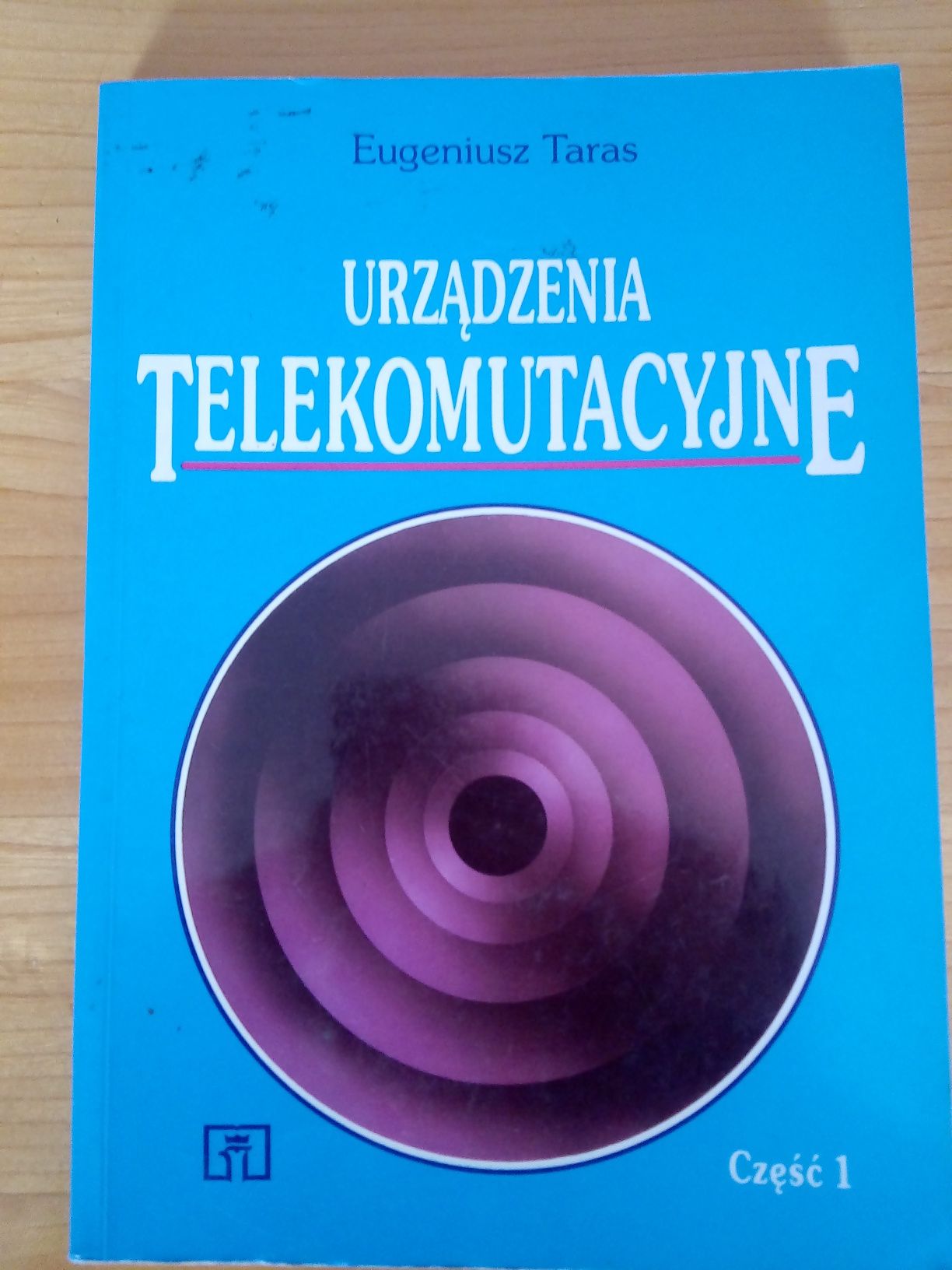 Urządzenia telekomutacyjne