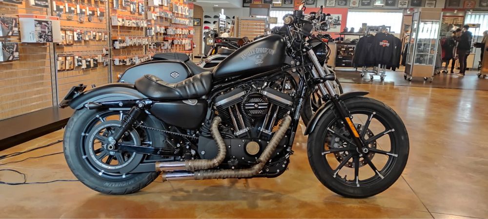 Harley Davidson 883