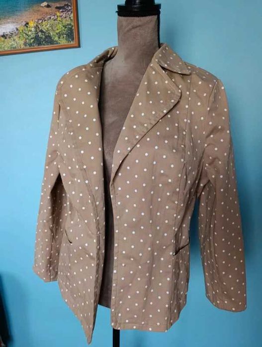 Żakiet w groszki, rękaw krótszy,rozm 40, 42 biust ok 100