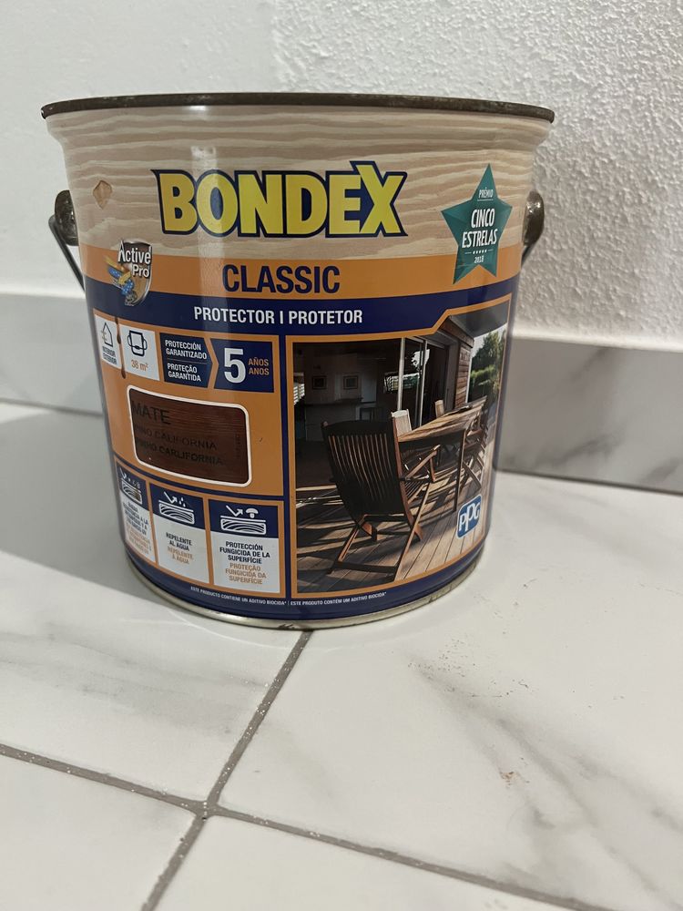 Protetor madeira exterior MATE CLÁSSICO PINH 2.5L