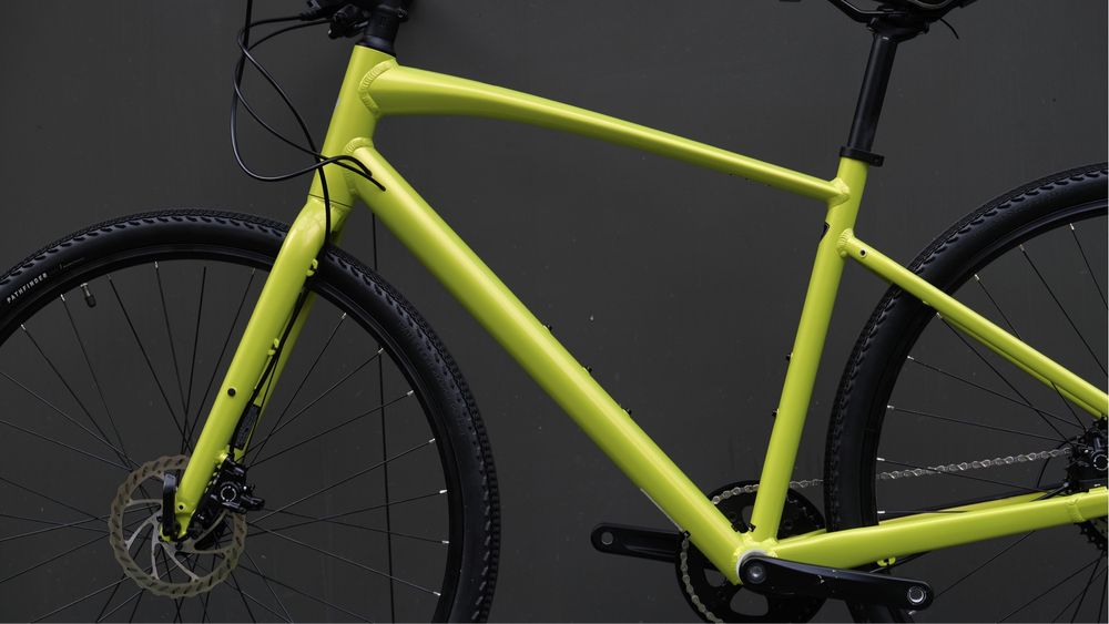 Міський велосипед Specialized Sirrus X 2.0 (2025)