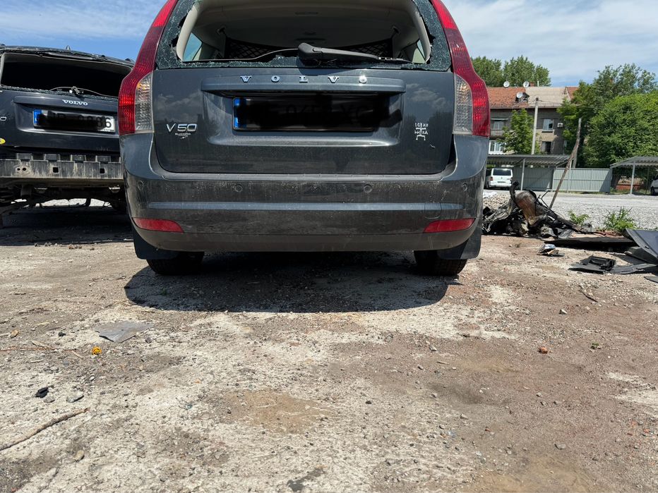 В разборе volvo v50 1.6 2.0 дизель
