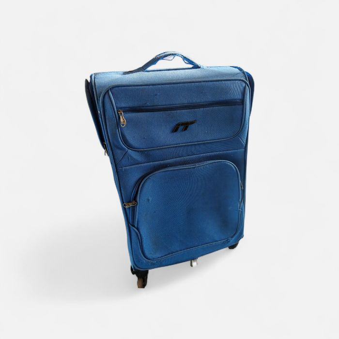 Чемодан б/у 2 шт.