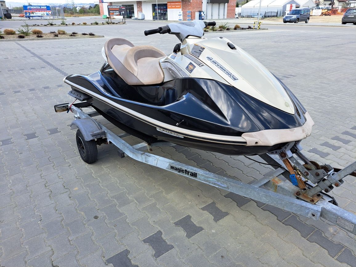 Skuter wodny Yamaha VX1100 z przyczepką