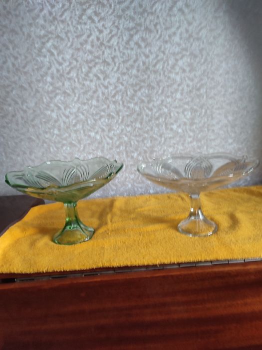 Продаю  вазы конфетницы СССР  бокалы для пива