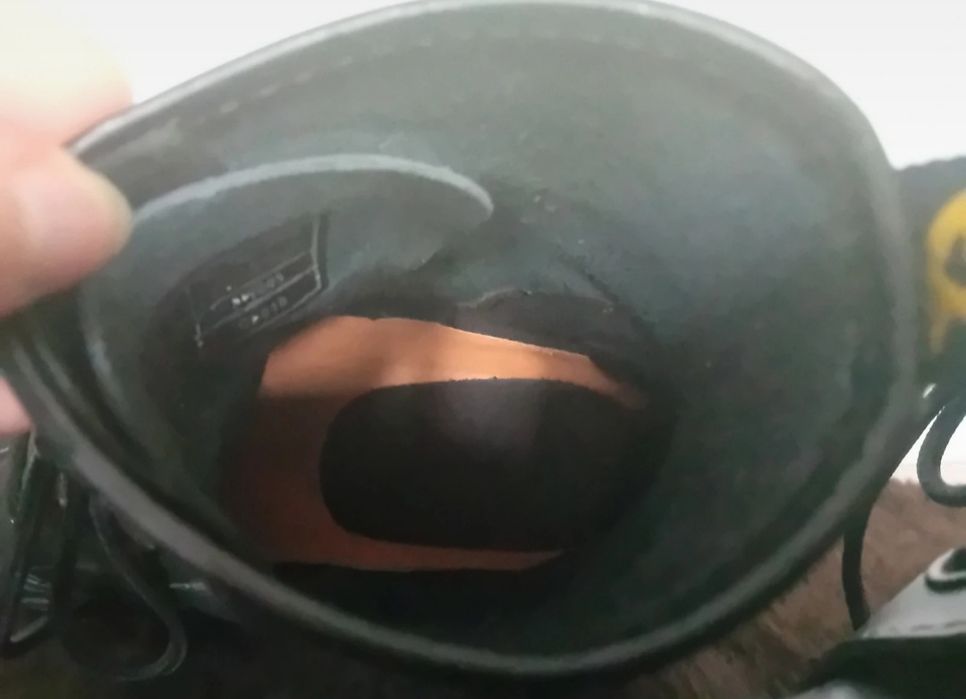 MARTENSY, rozmiar 40 z wklejoną wkładką.