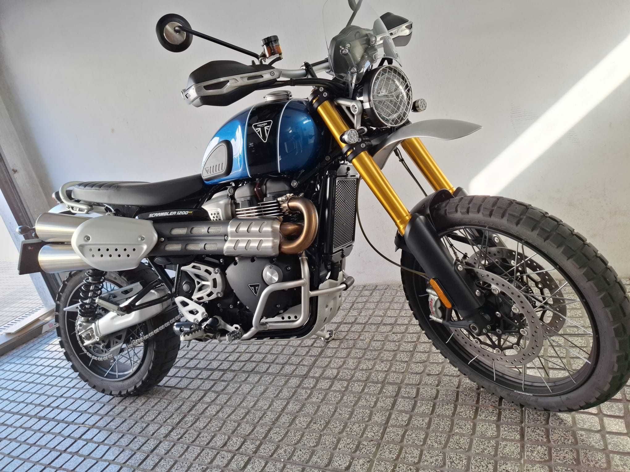 Triumph Scrambler 1200XE