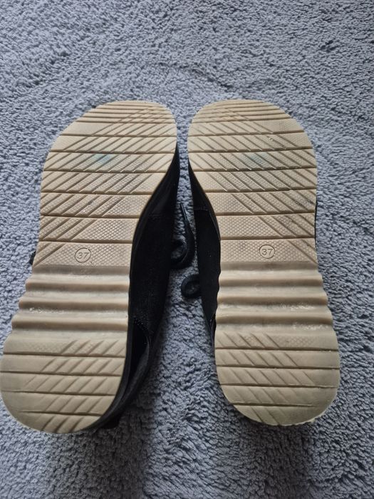 Sprzedam damskie buty