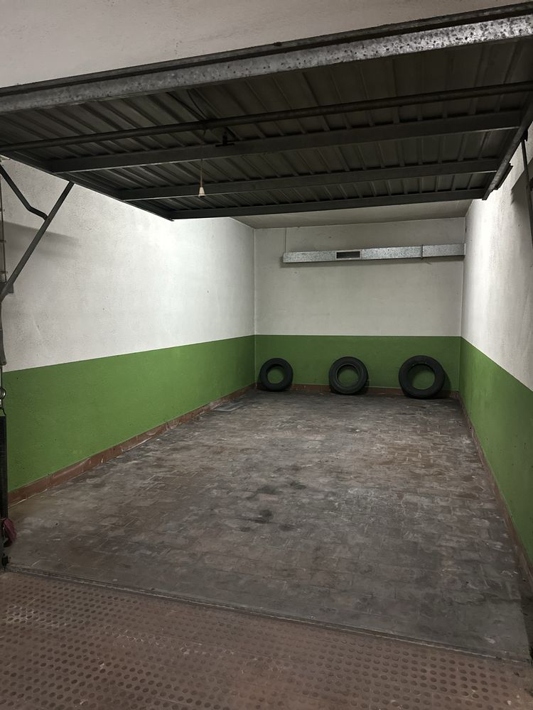 Aluguer de garagem box