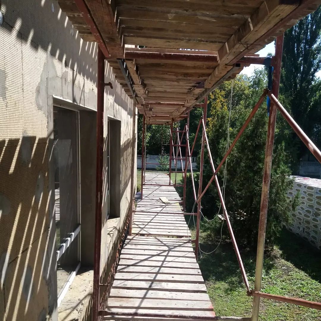 Оренда риштувань. Аренда лесов строительных