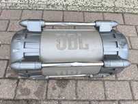 Subwoofer samochodowy JBL 300w.