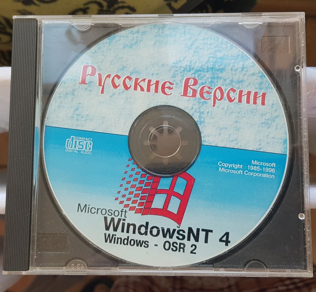 Дистрибутив Microsoft Windows NT 4.0 (CD-ROM, вживаний)