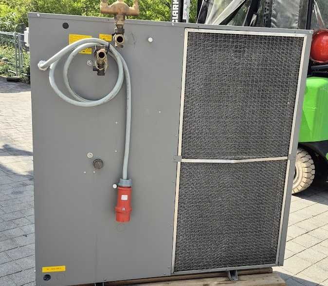 CHILLER Wytwornica wody lodowej UNIFLAIR LRAC090A 19 KW