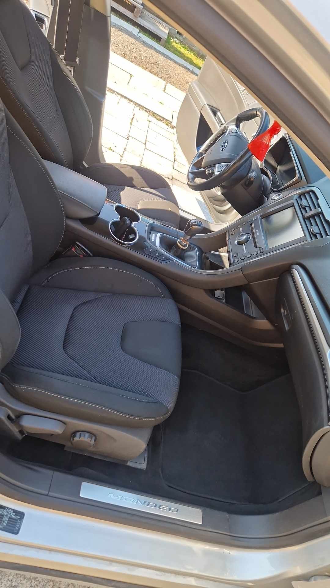 Ford Monedo MK5 2015