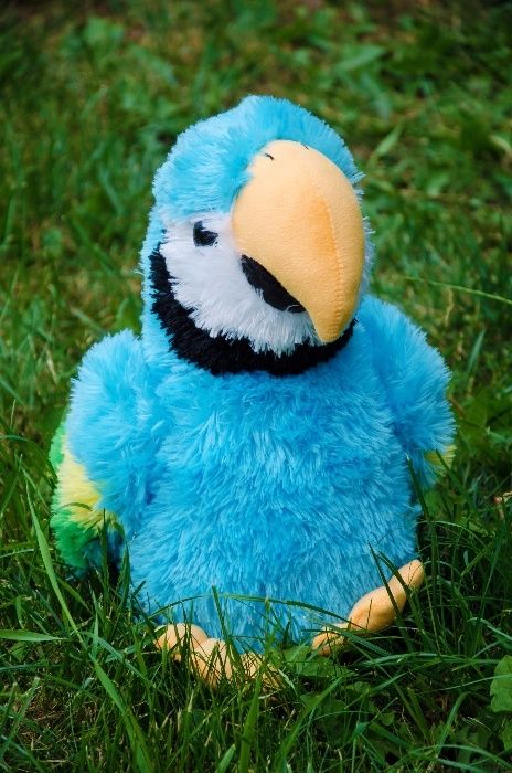 Великий м'який папуга 38 см червоний, синій, зелений