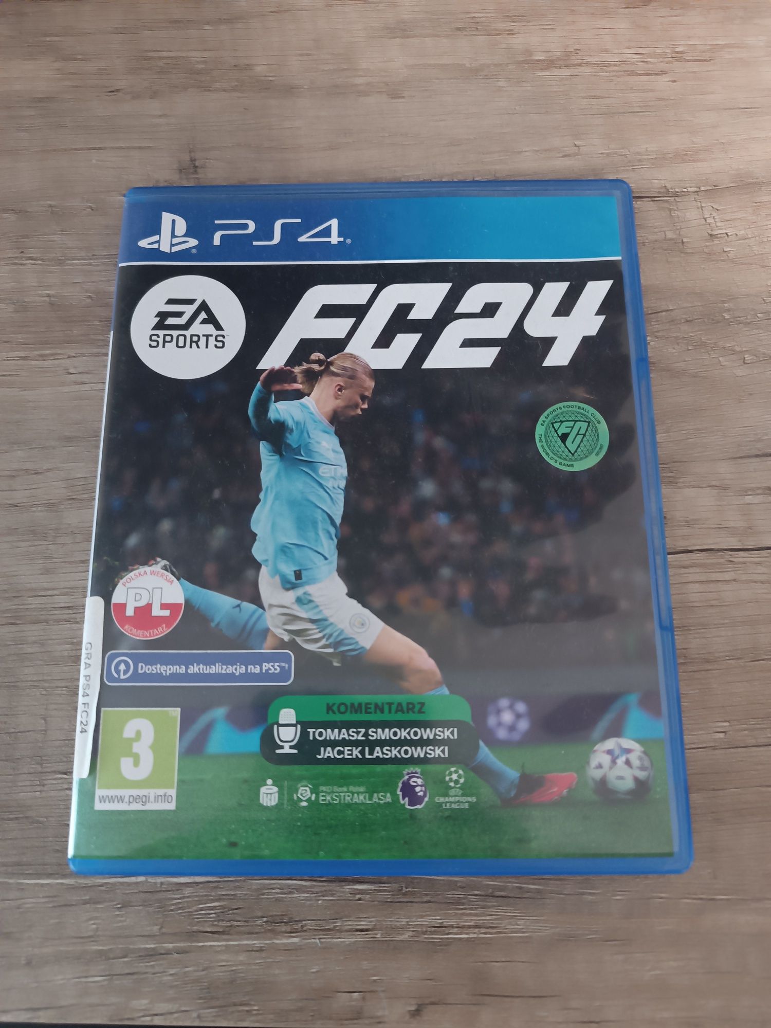 Fc24 na ps4 w idealnym stanie