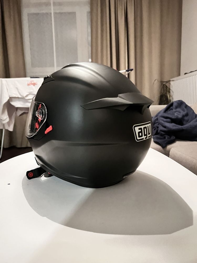 Kask motocykowy AGV horizon roz.M