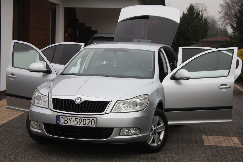 Skoda Octavia II LIFT TABLET Klima Alufelgi Elek szyby lustra HB Zarejestrowana