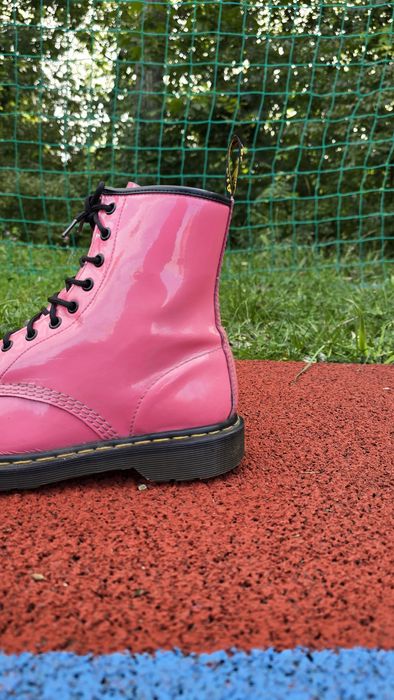 Dr. Martens 1460 Thrift Pink