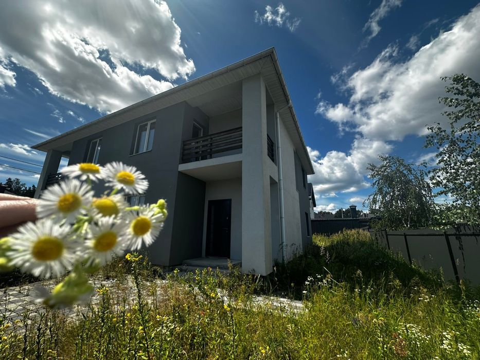 Дуплекс 115м2/ 3 сотих, зручна локація.Буча