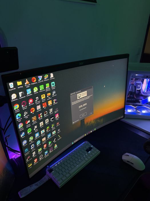 Monitor curvo AOC 240hz 31.5polegadas