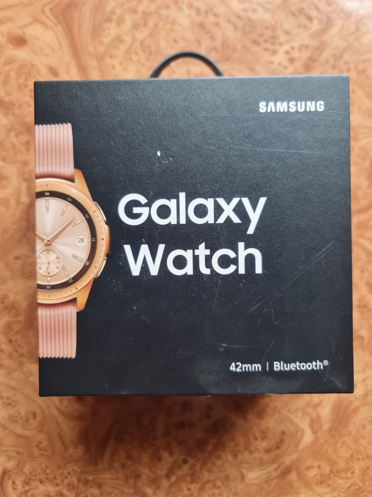 Часы Samsung Galaxy Watch 42mm SM-R810